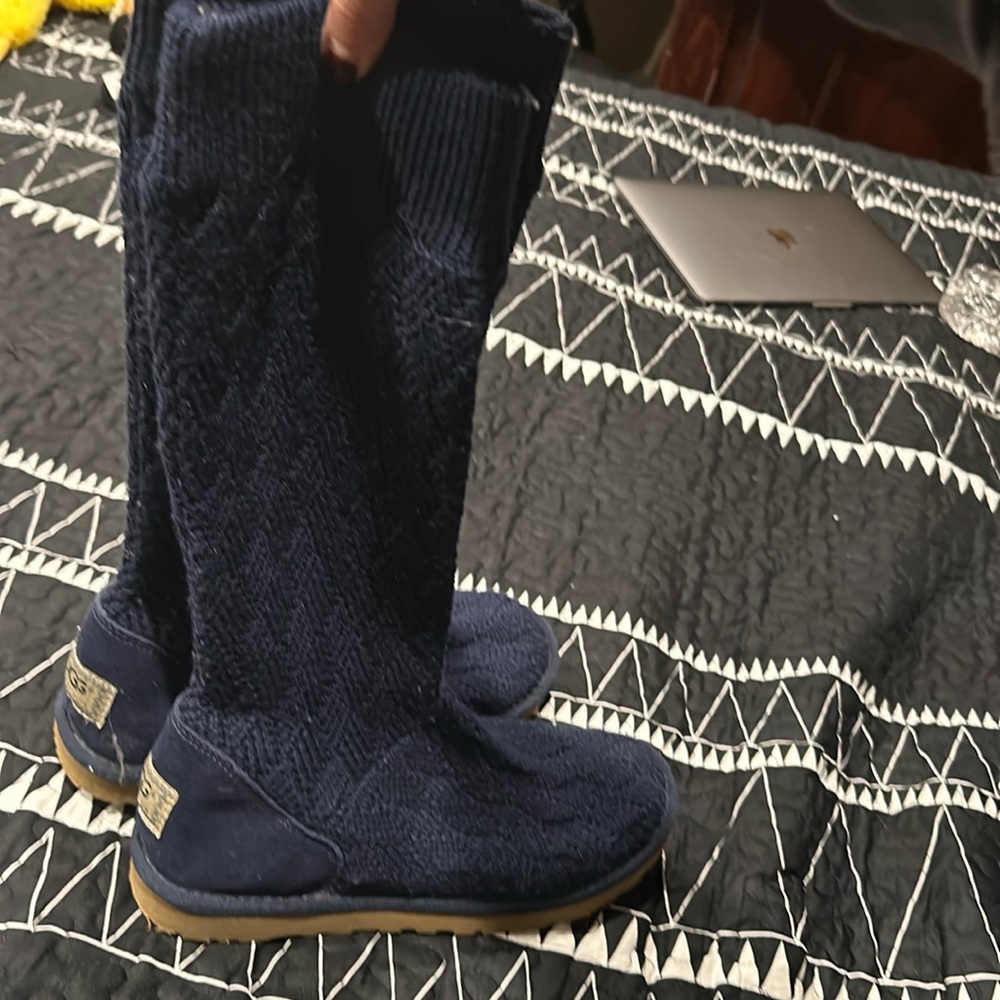 Ugg knitted boots